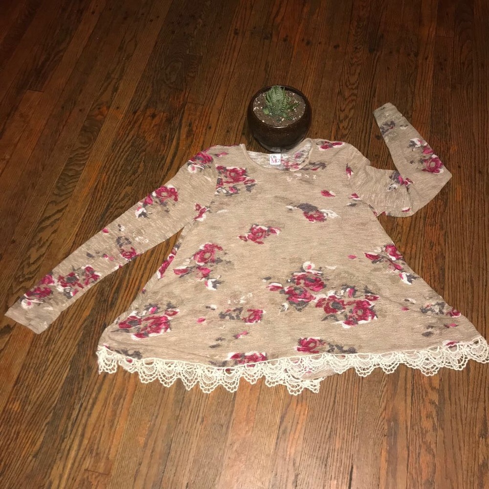 OhMG Blouse